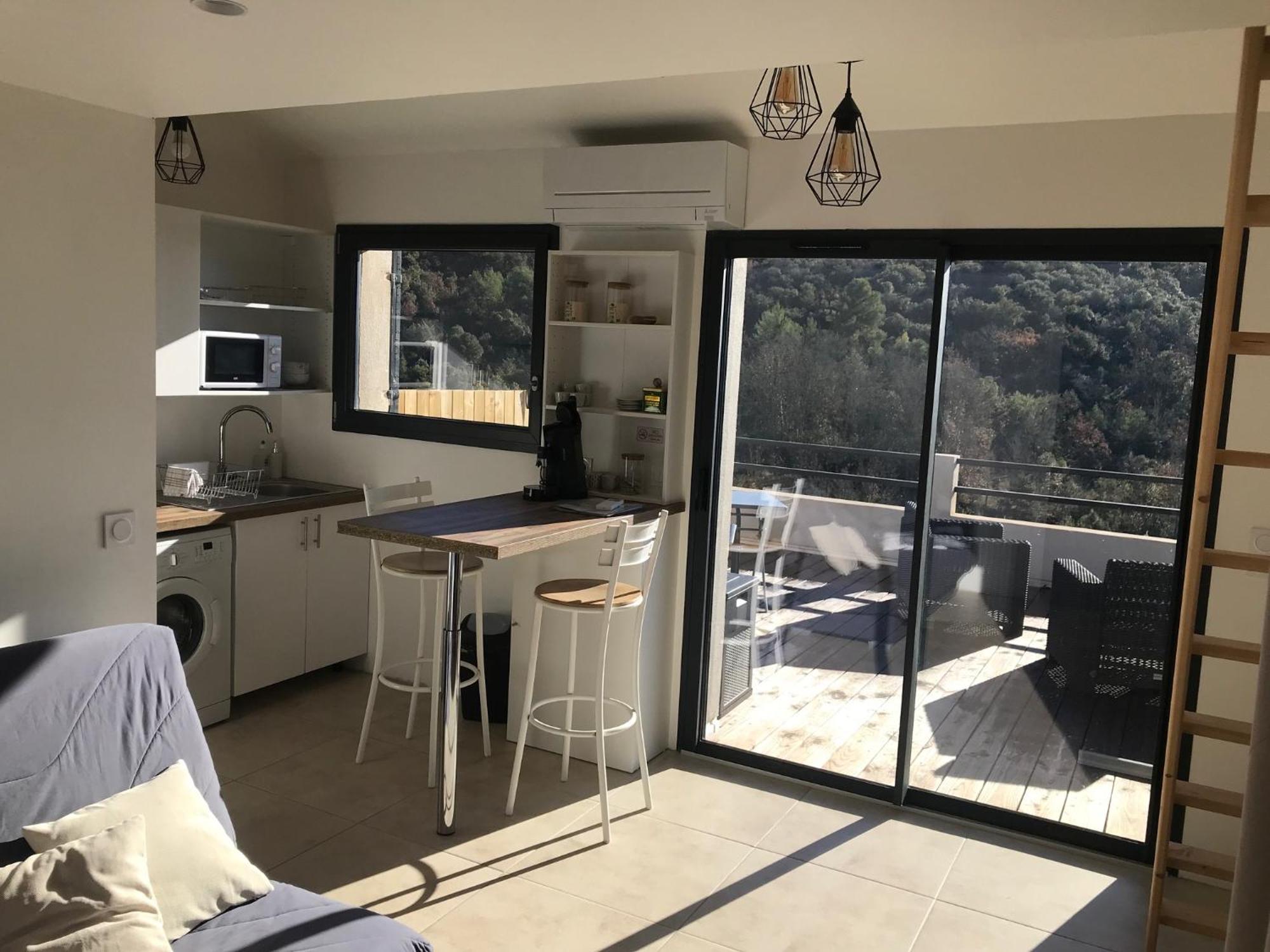 Studio Au Calme, Grande Terrasse Avec Vue Vallee Ginasservis Экстерьер фото
